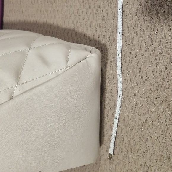 Steve Madden Shoulder Bag - Picture 16 of 16